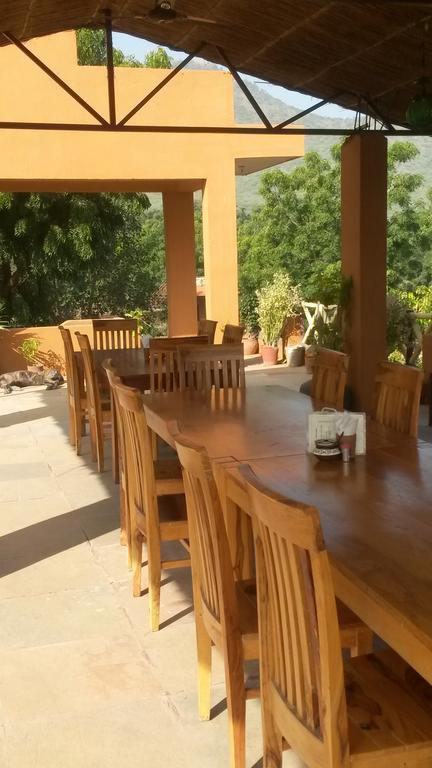 Krishna Ranch Villa อุเดเปอร์ ภายนอก รูปภาพ