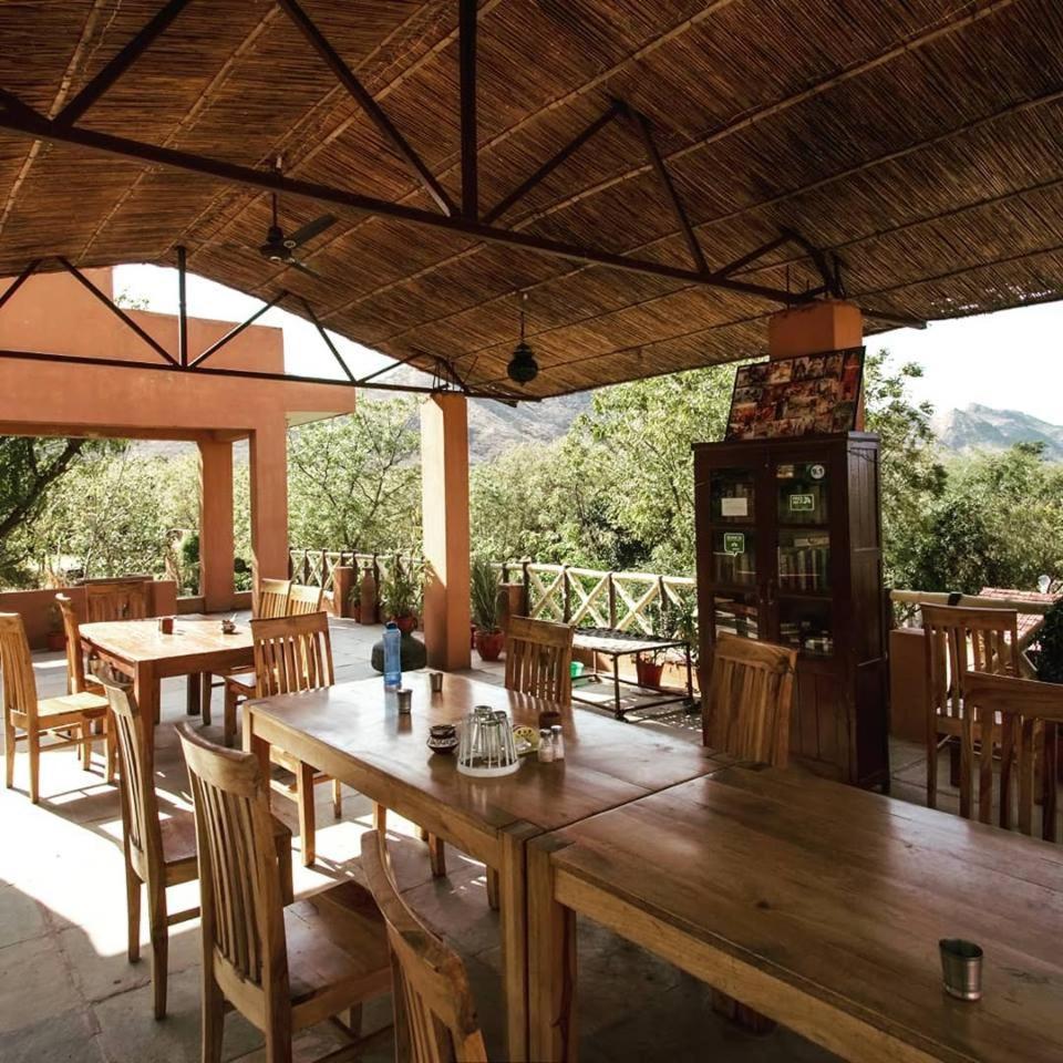 Krishna Ranch Villa อุเดเปอร์ ภายนอก รูปภาพ
